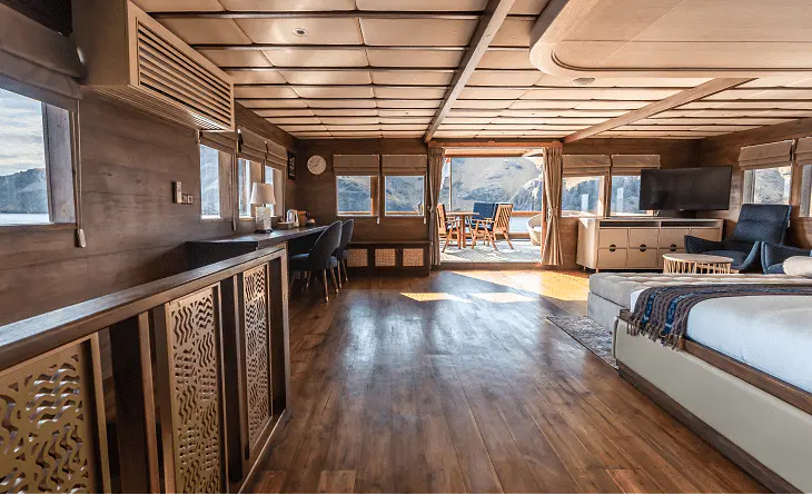 Admiral Suite - Image 1